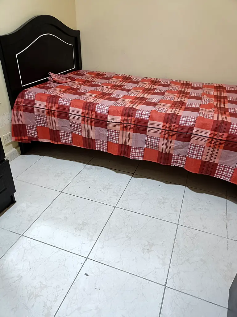 Apartment Executive Family Partition Room near Adcb/Burjuman Metro