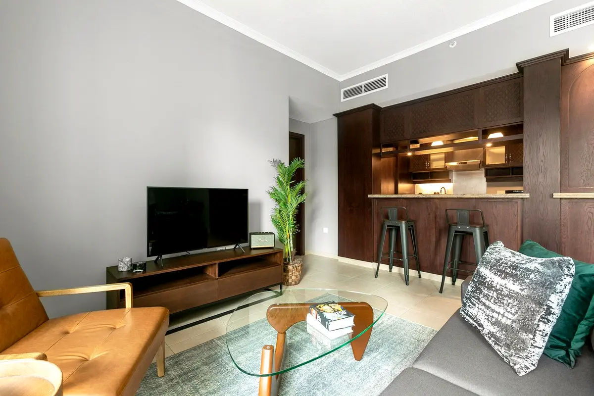 Apartment City View Furnished No Early Termination Fee