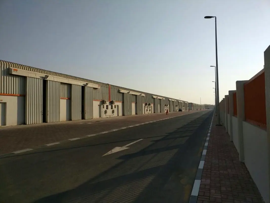 Warehouse LIMITED NONFREEZONE WAREHOUSES AL HAMRA Ras al