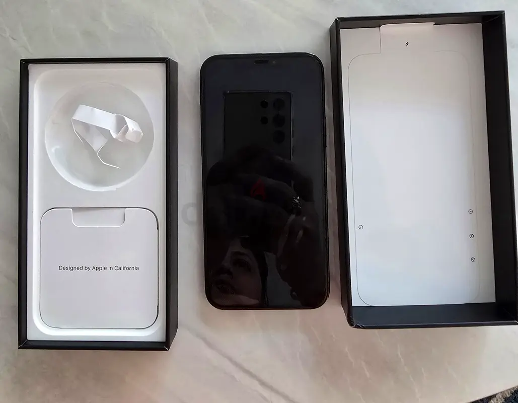 Apple iPhone 12pro63213425567618111