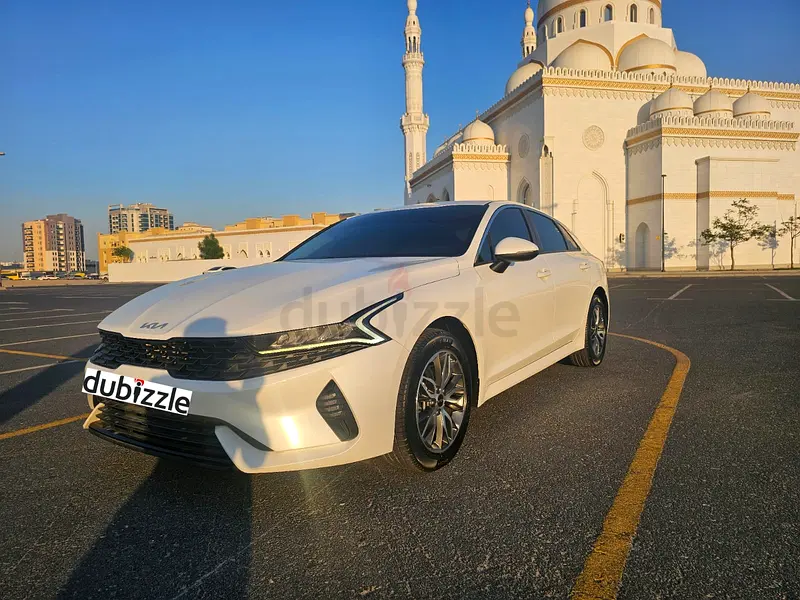 Top Clean KIA K5 Model 2022 GCC Specs Full Automatic Clean Car