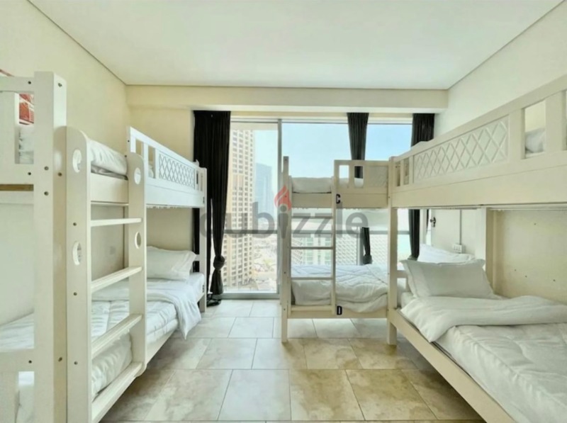 Apartment: Luxurious BEDSPACE in MARINA/JBR | dubizzle Dubai