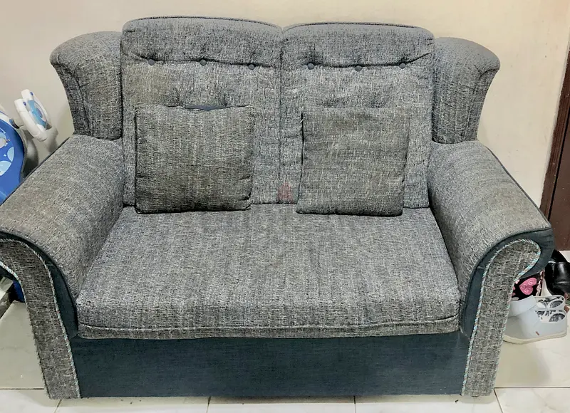5 seater Sofa in good condition