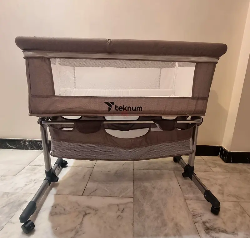 Baby crib Teknum
