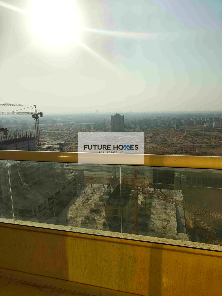 Apartment *New Apartment Alert* 2 BHK for rent in Goldcrest B Tower