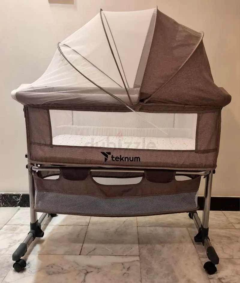 Baby crib Teknum