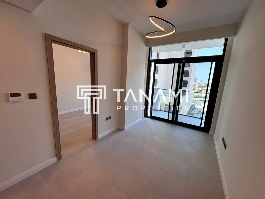 Apartment UNFURNISHED CLOSE TO METRO READY TO MOVE IN Dubai