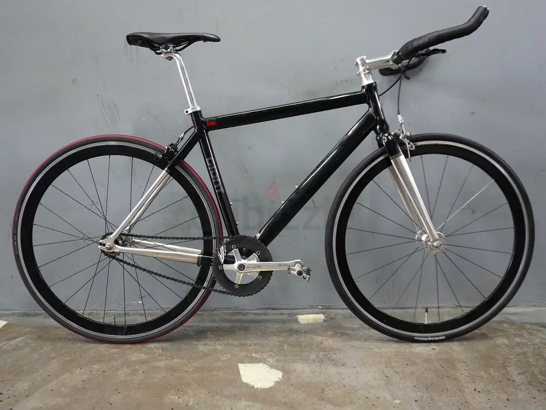 Giant Bowrey 84 Fixie Road Bike