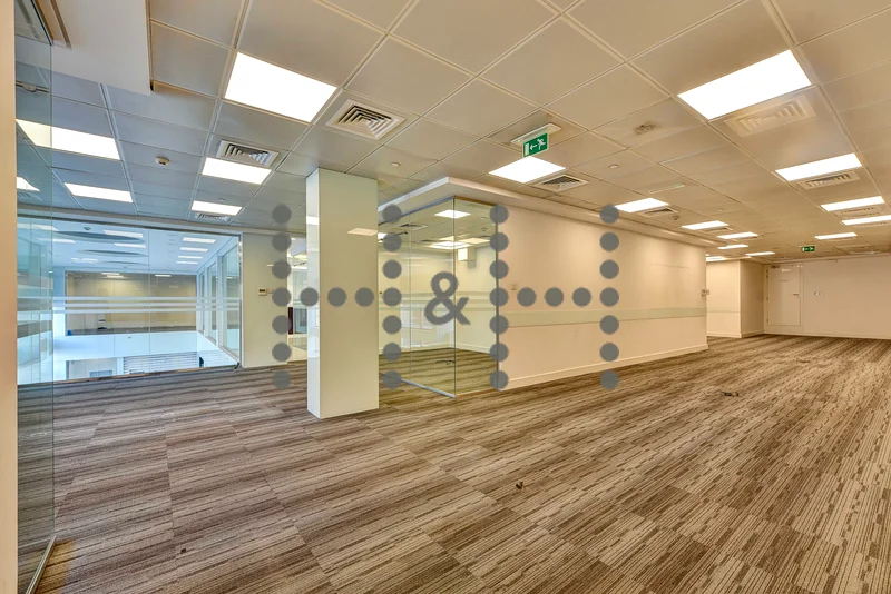 Shop Office Space in Toronto Building Mezzanine Floor Dubai