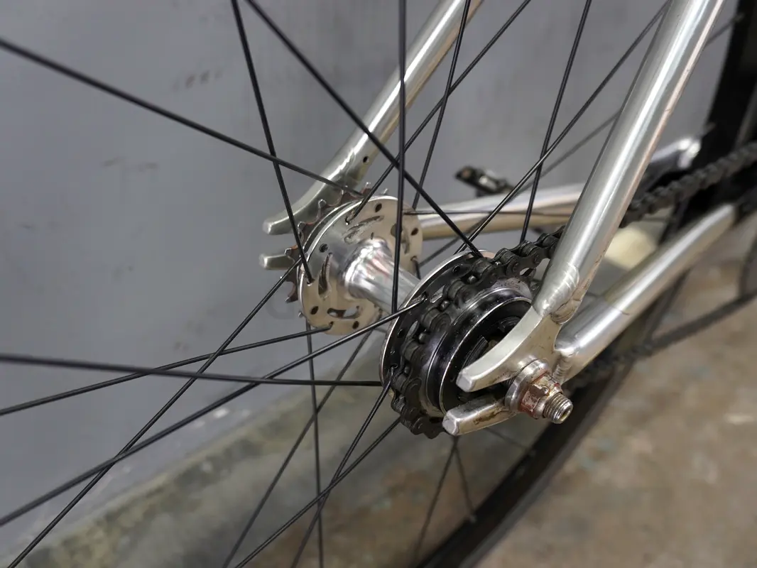 Giant Bowrey 84 Fixie Road Bike