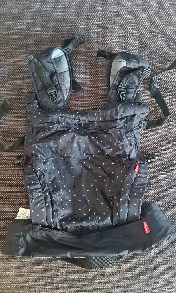 Infantino zip travel baby carrier