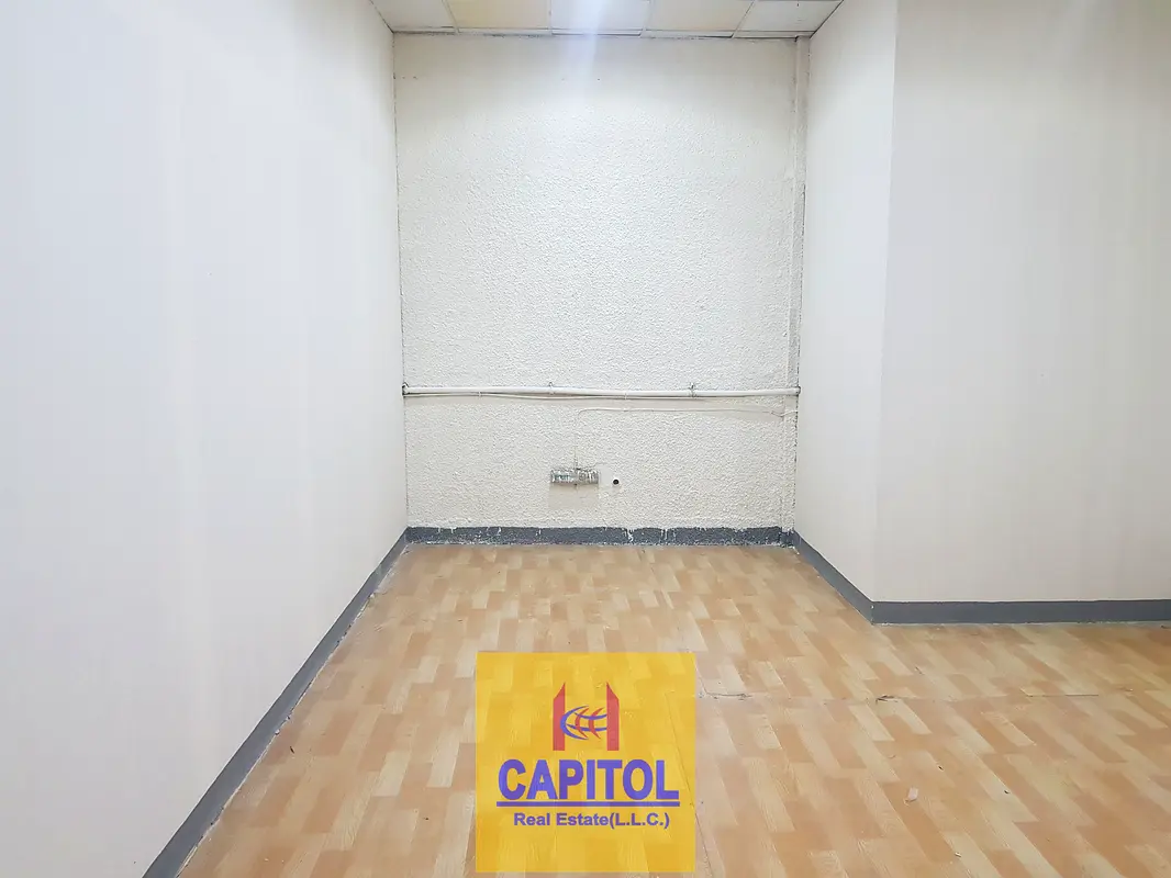 Warehouse 225 sqft on Mezzanine Floor Warehouse for Rent in Al Quoz Dubai