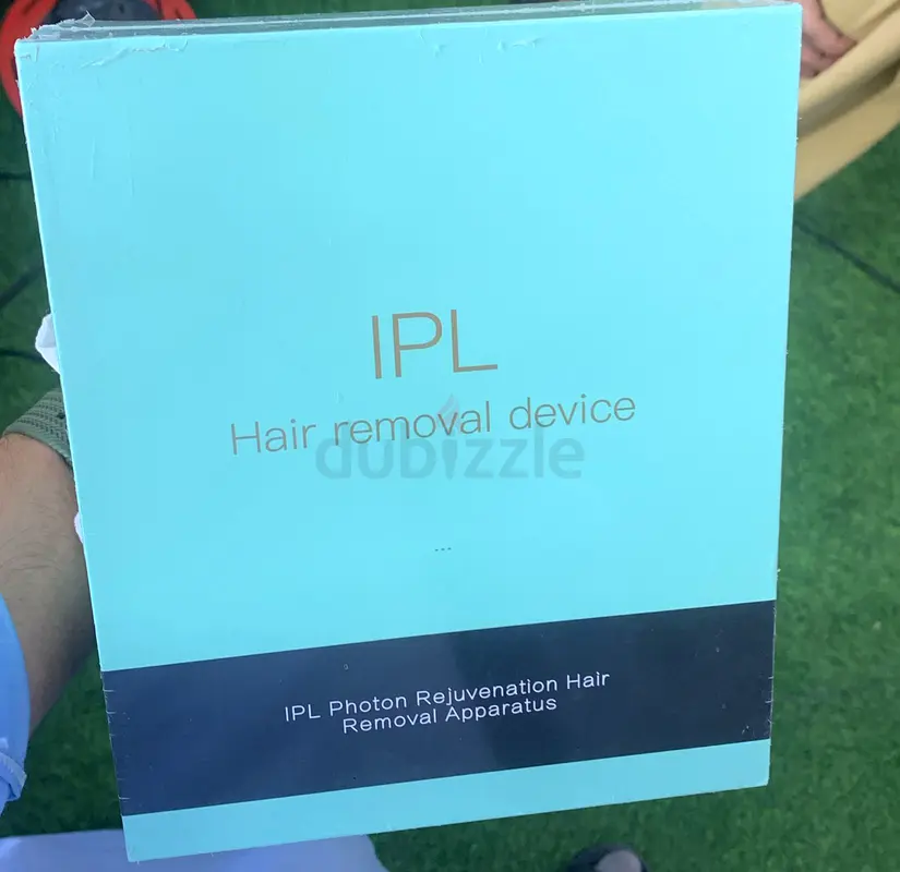 IPL hair removal device