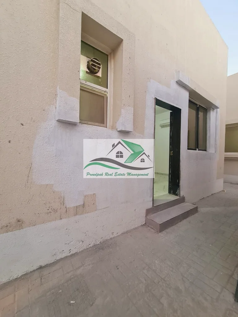 Villa Ideal Location Brand New Get 1BHK With 2Washrooms By Walking