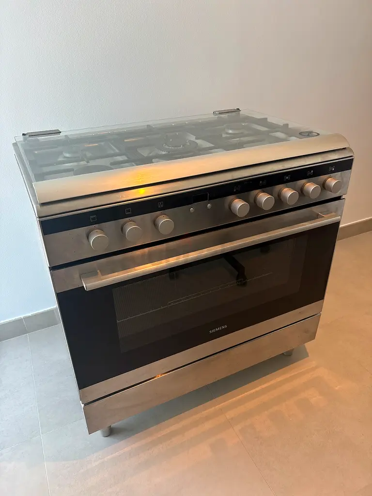 Siemens 5 burner gas cooker