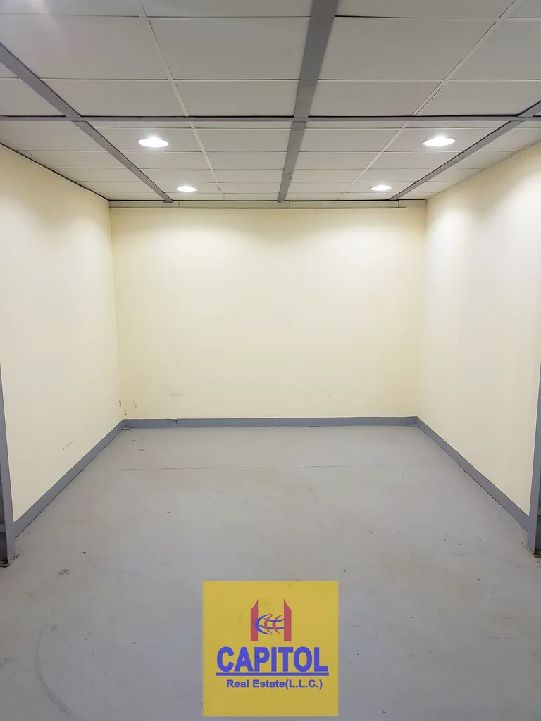 Warehouse 600 sqft on Mezzanine Floor Ez Storage For Rent Dubai