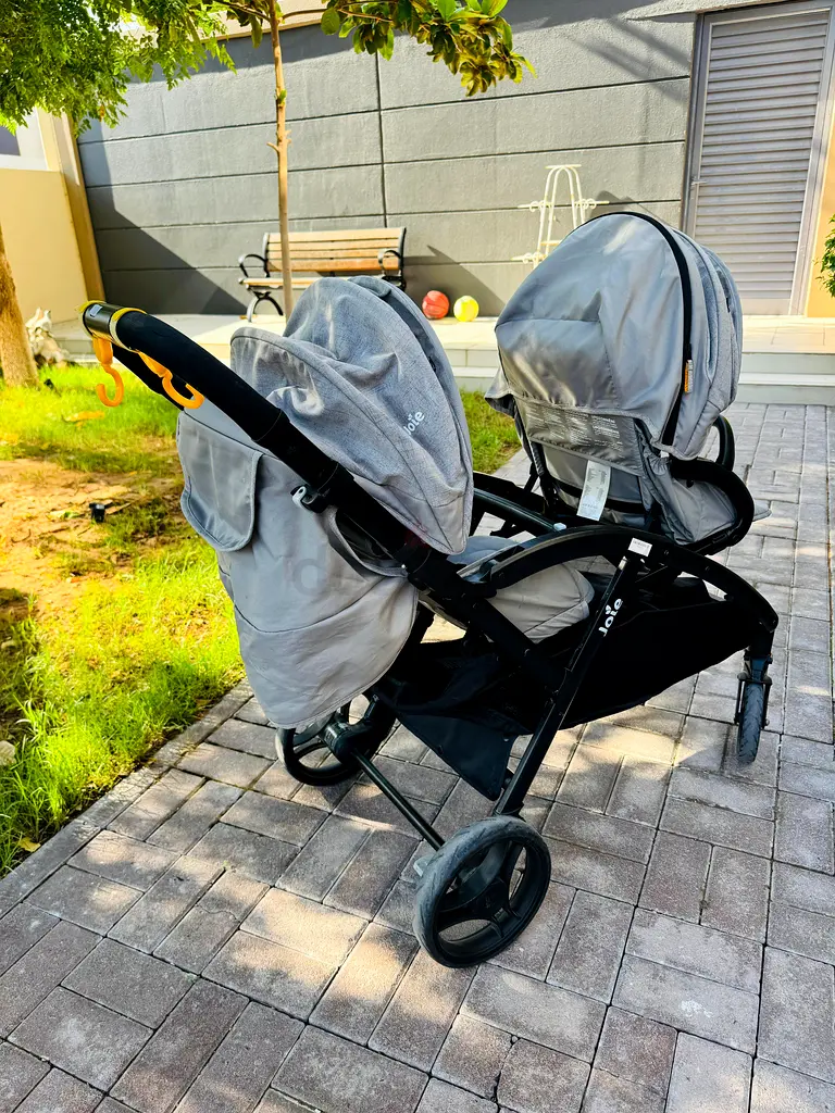 Joie Evalite Double Stroller for Sale