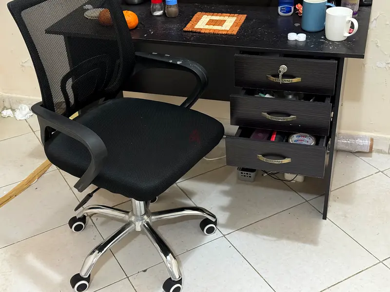 Computer table and chair