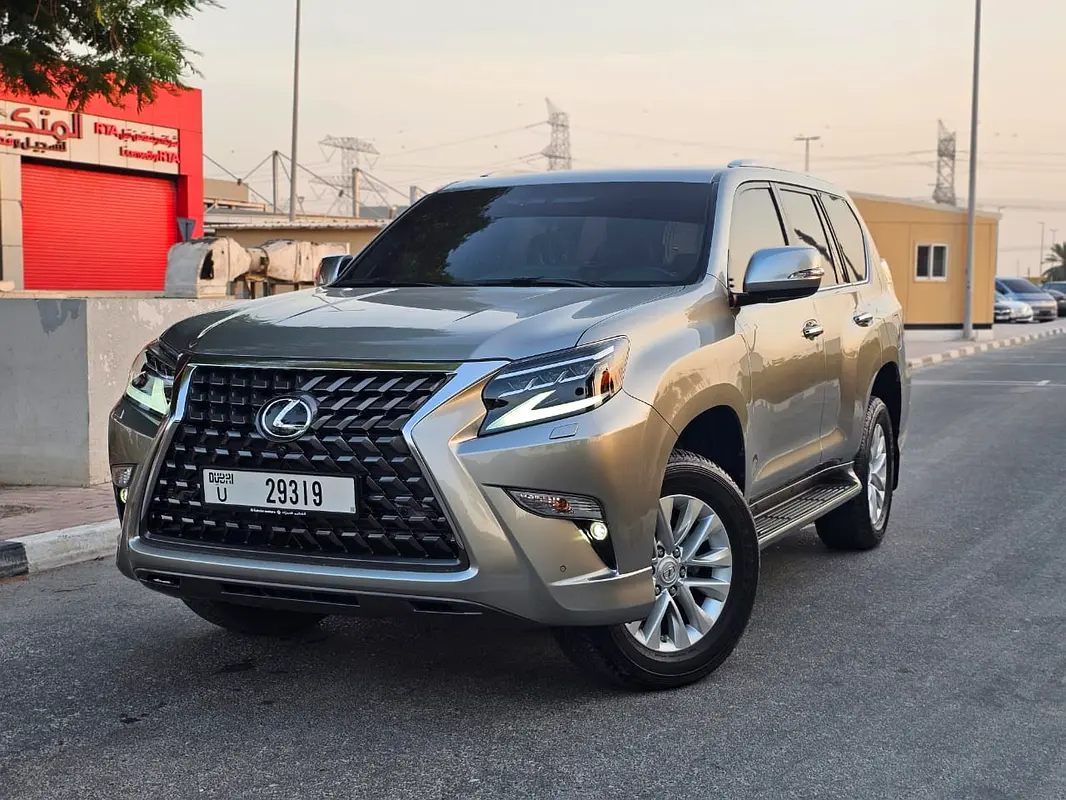 LEXUS GX460 PREMIER V8 GCC SPECS 7,000 KM ONLY BRAND LIKE AS NEW