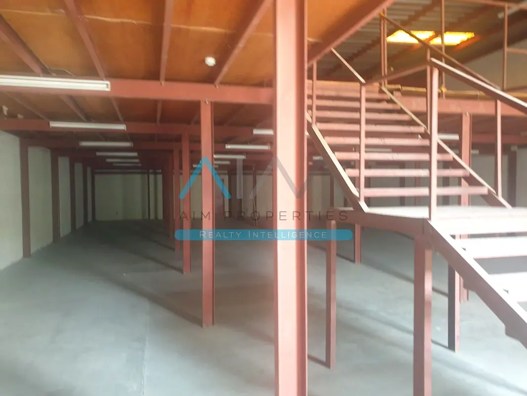 Warehouse 7300sq.ft Commercial storage Warehouse for rent in Ras Al
