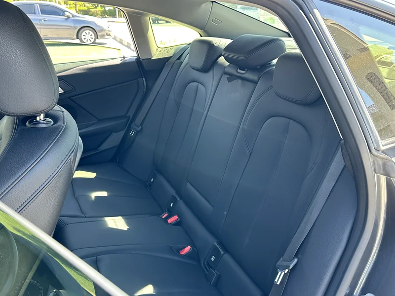 BMW 218 MODEL 2021 GCC SPACE VERY CLEAN CAR63228276708995114