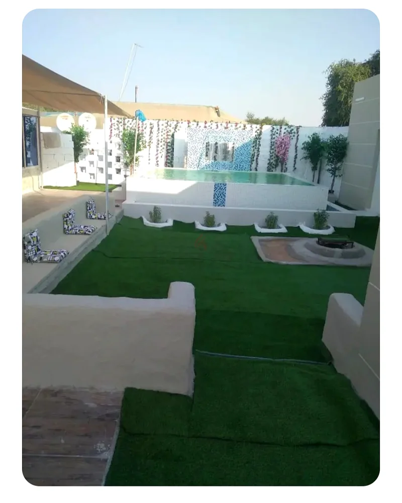Land Farm between AD مزرعه Abu Dhabi