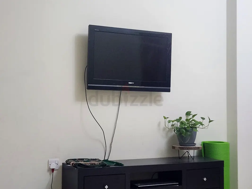 Sony bravia 32 inch tv for sale