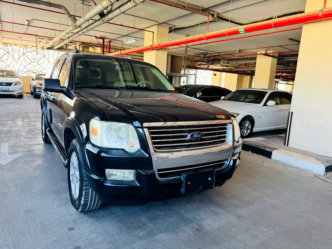 FORD EXPLORER 4x4 GCC FULLY AGENCY MAINTENANCE ACCIDENT FREE EXCELLENT