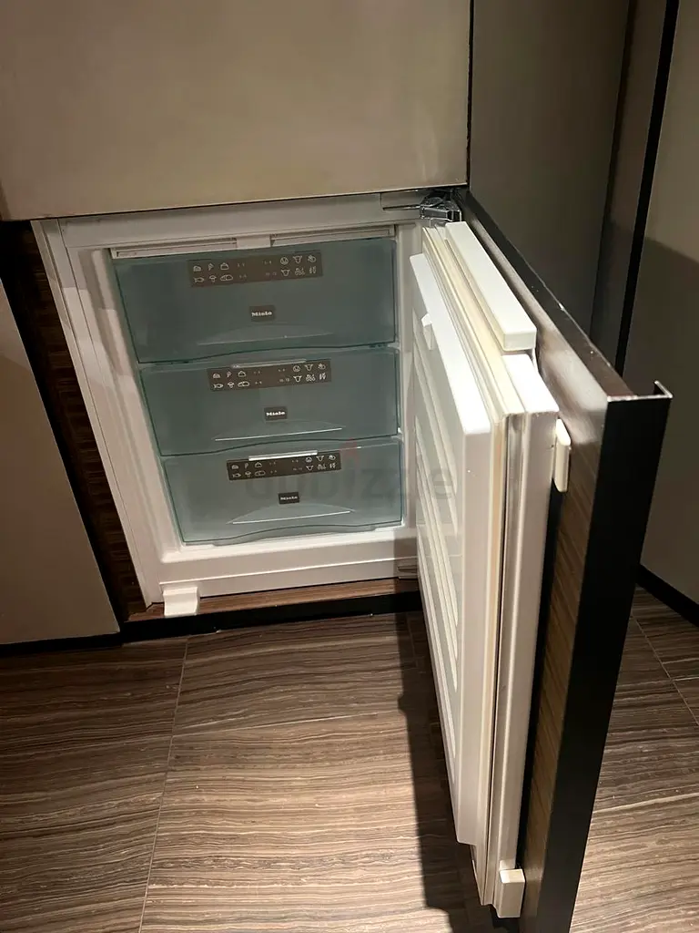 Miele latest model bottom freezer builtin fridge