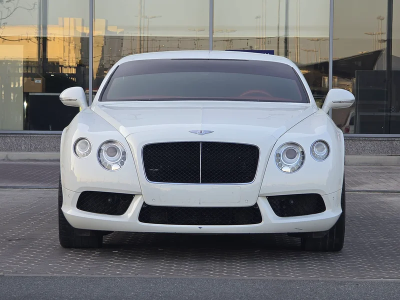 BENTLEY CONTINENTAL 2013 V8 GCC ORGINAL PAINT // ACCIDENTS FREE// GOOD CONDITION63154166449154111