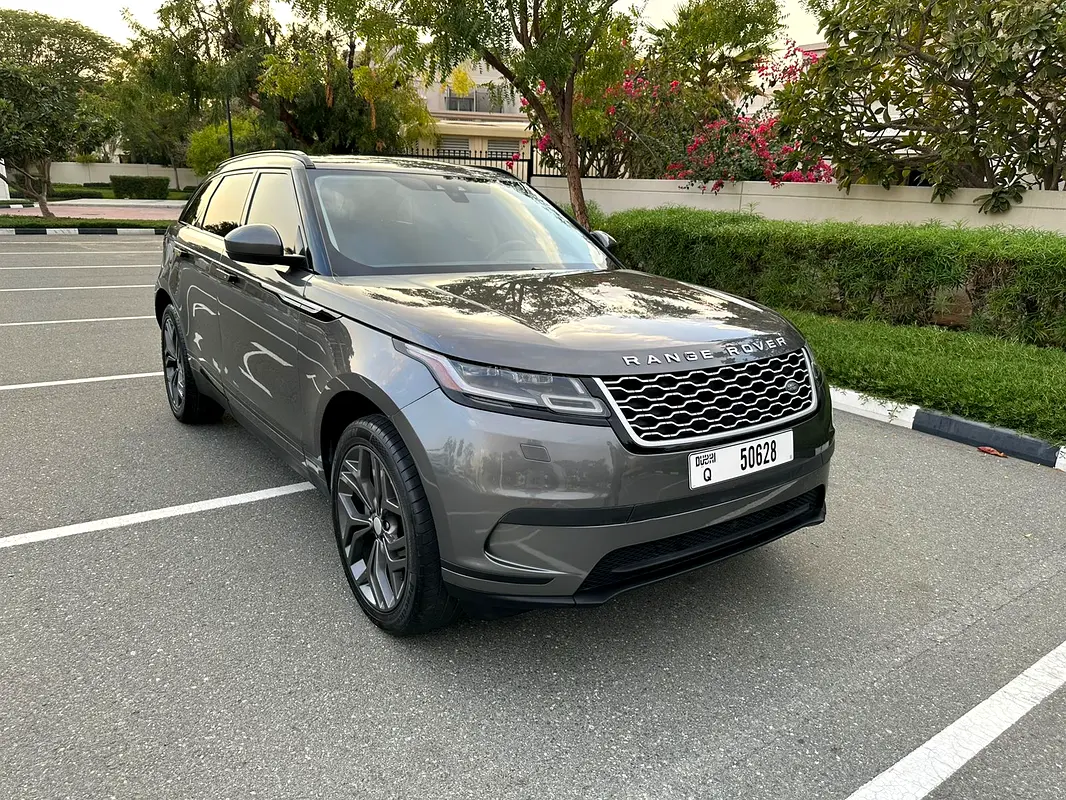 Range Rover velar very clean