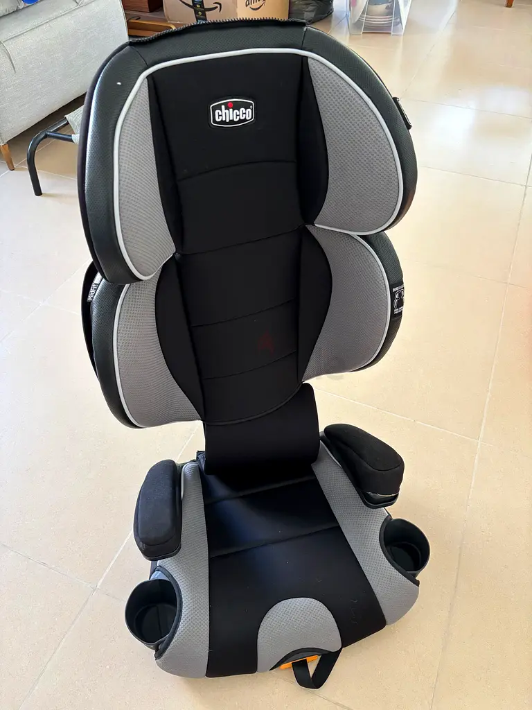 Chicco car seat and booster