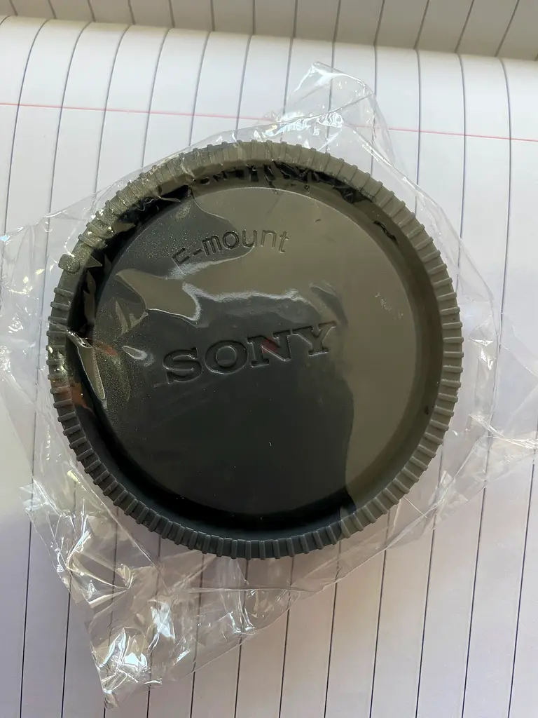 sony lens and body caps ( front and back cap )
