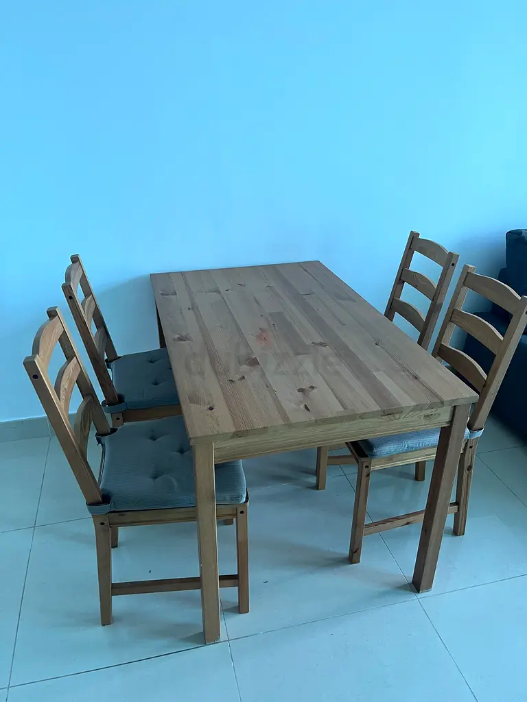 Dining table