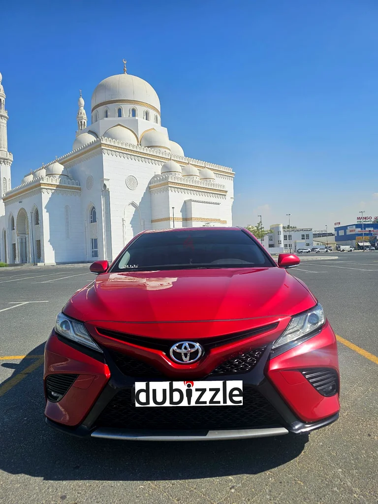 Top Clean Toyota Camry Model 2019 GCC Specs Grande Sport Full Automatic