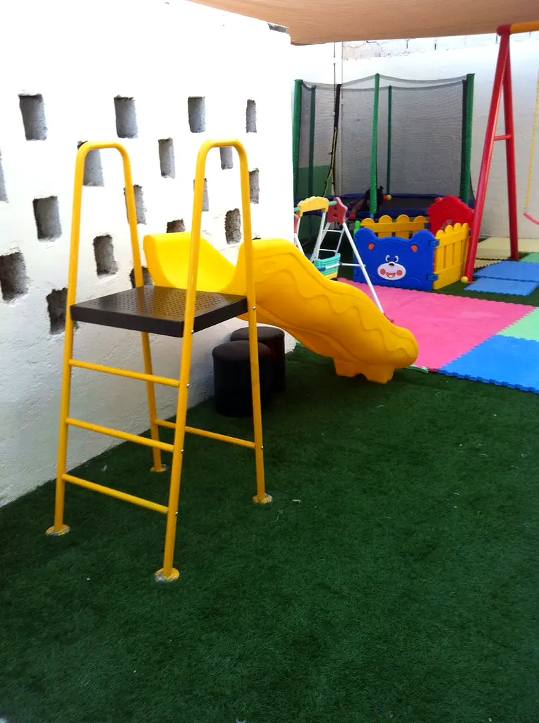 Outdoor Plastic Slide 180 Height For Kids