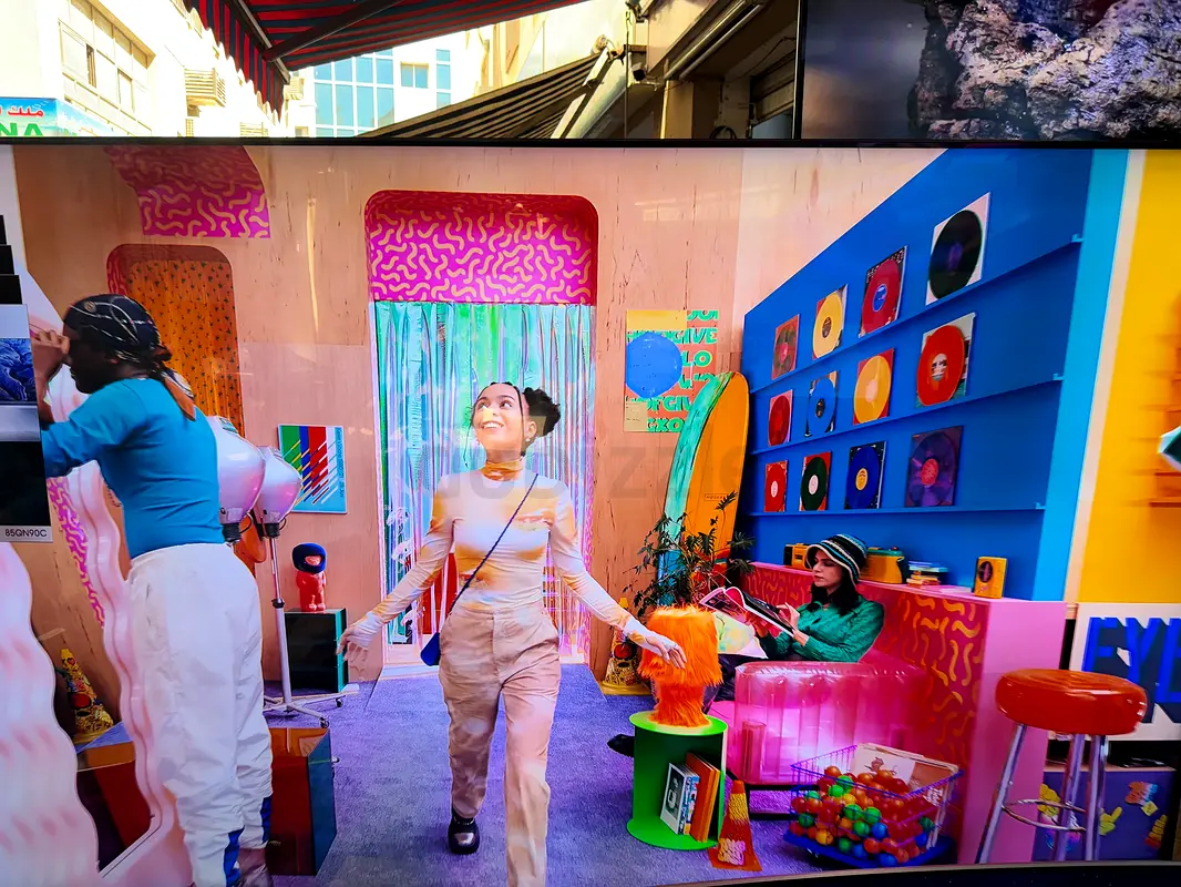 Samsung 85 inches QN90C same like new