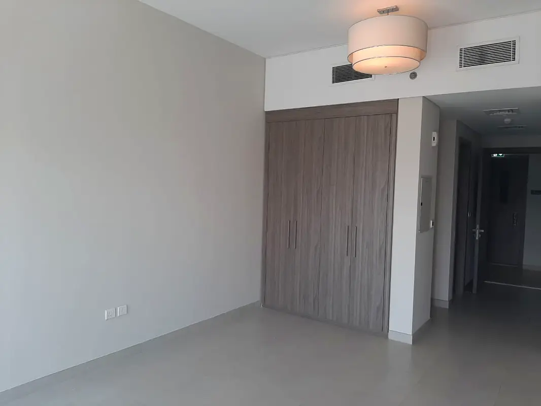 Apartment PRIME LOCATION BEST PRICE MOVEIN READY Dubai