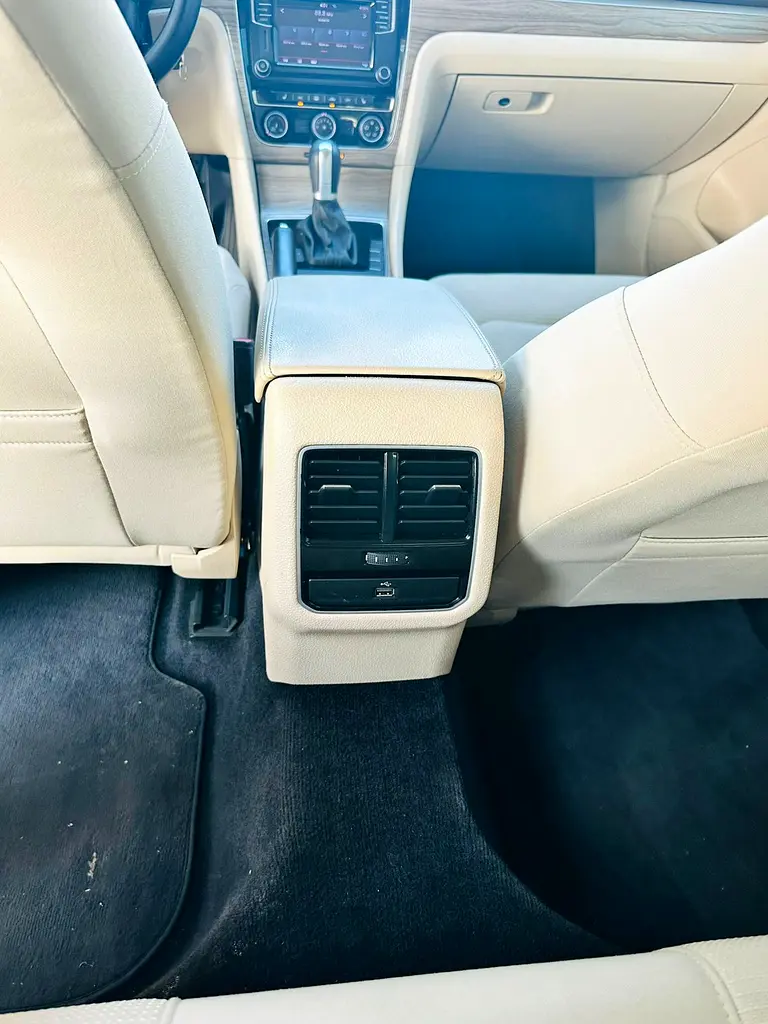 Volkswagen passt 2018