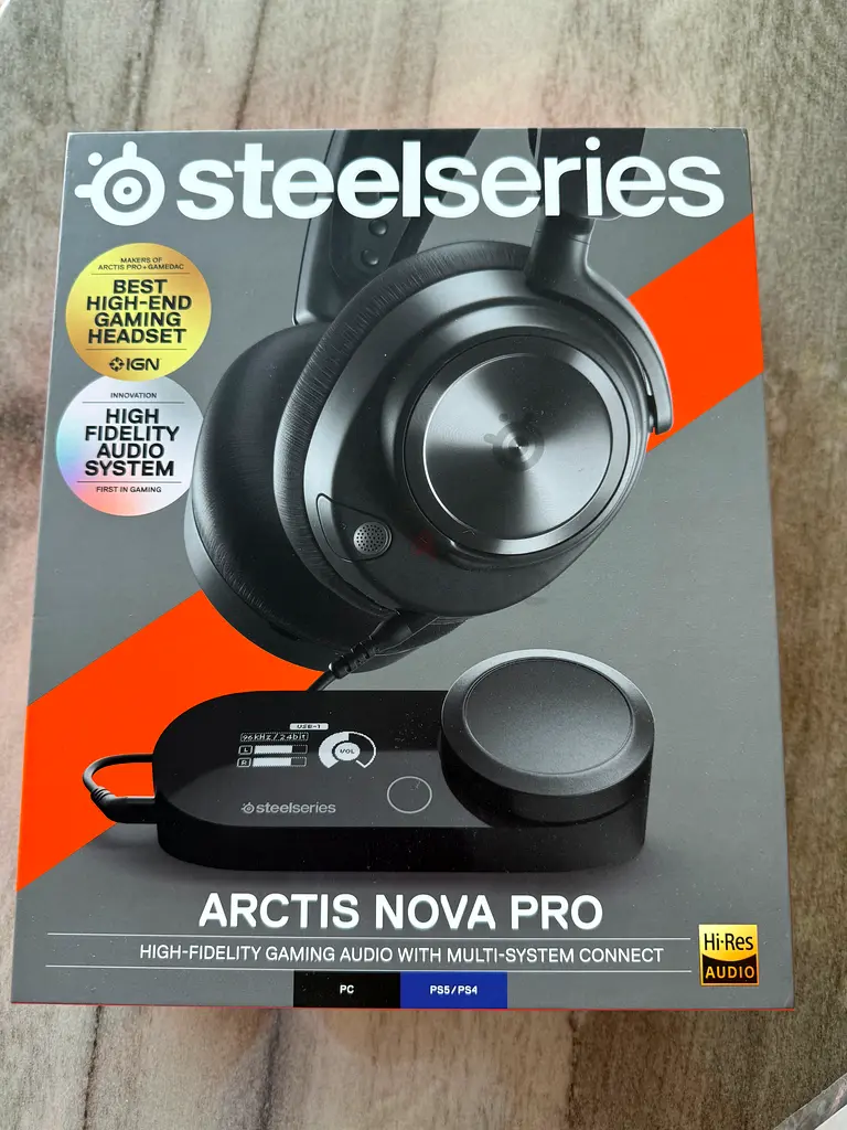 Steelseries Arctis Nova Pro Headset