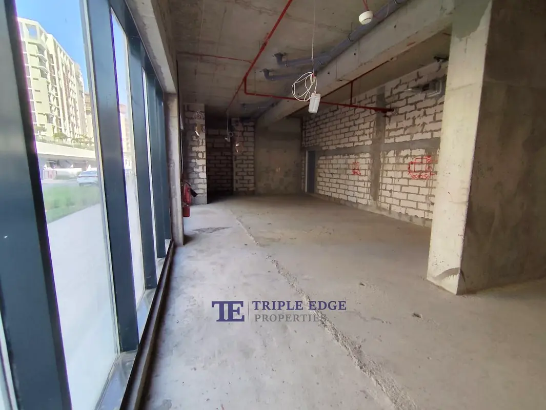 Shop Best Location Vacant Facing lagoon Dubai