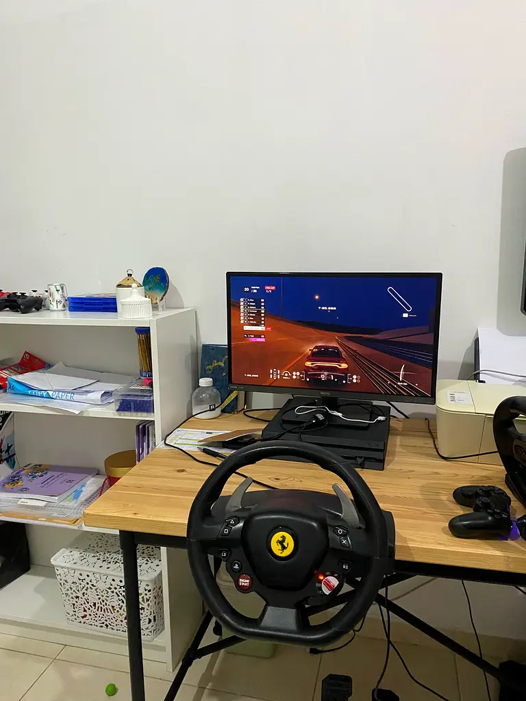 Thrumaster Ferrari steering wheel For sale