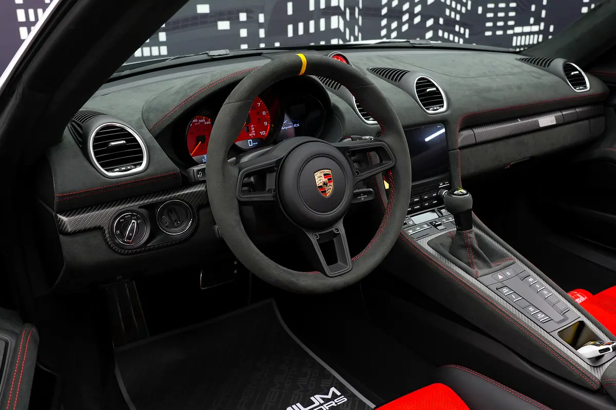 Porsche 718 2024