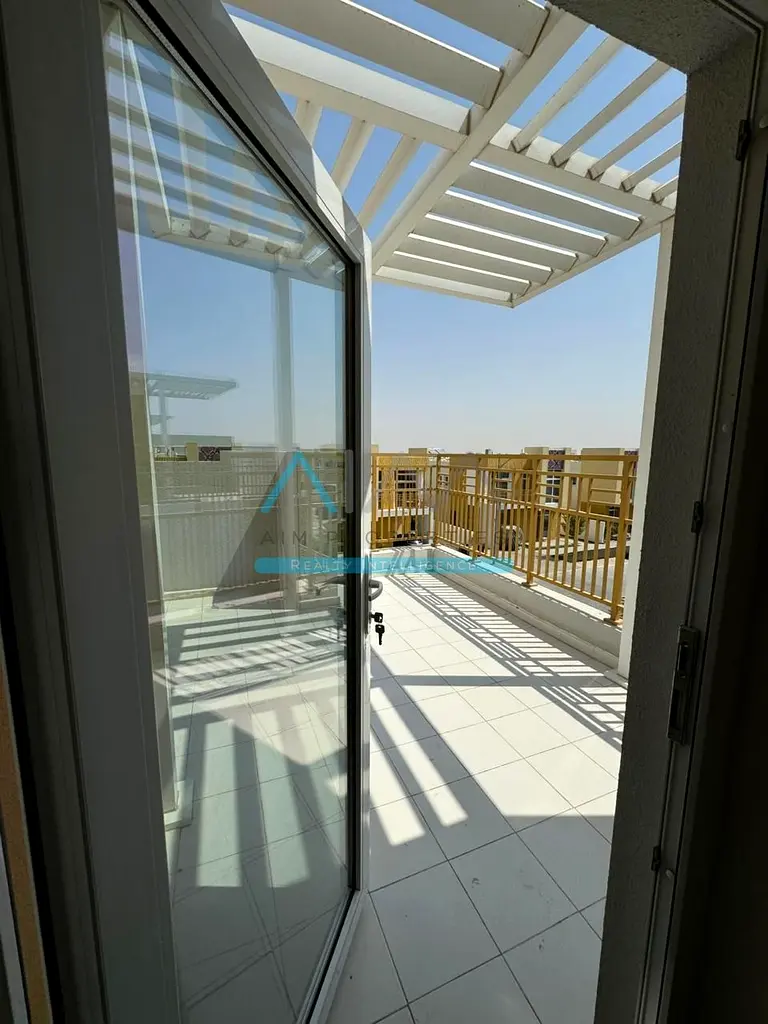 Villa RCM 3BR Roof Top Read Villa For Sale Damac Hills 2 Dubai