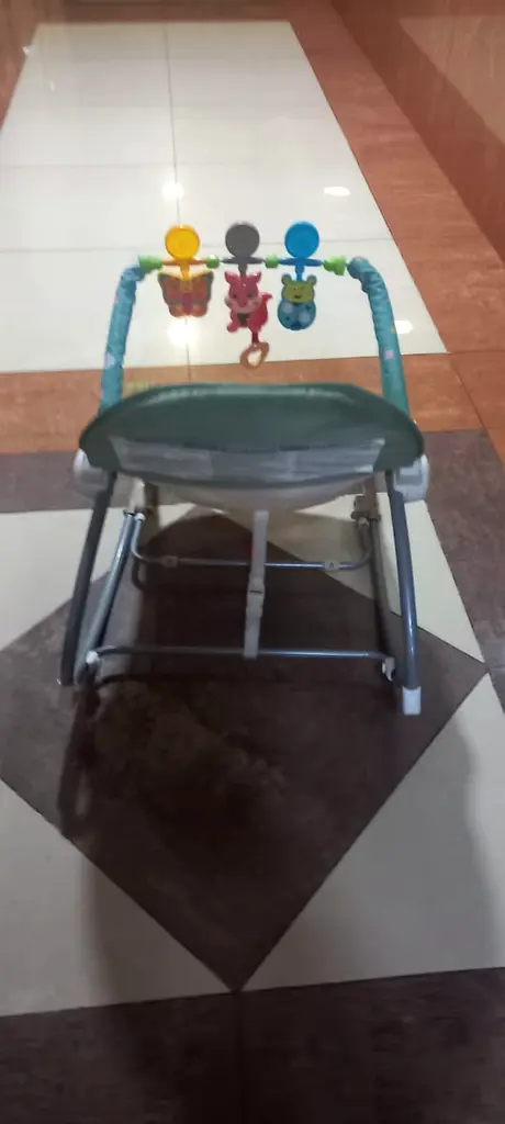 Baby Sitting Rocker in good condition