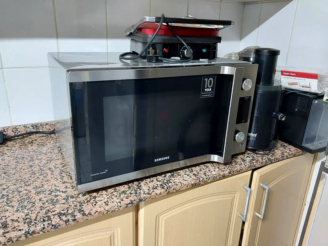 Big Microwave oven with convection and all