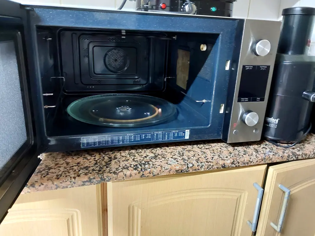 Big Microwave oven with convection and all