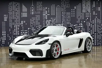 PORSCHE 718 | GT4RS SPYDER WEISSACH | GCC | DEALER WARRANTY