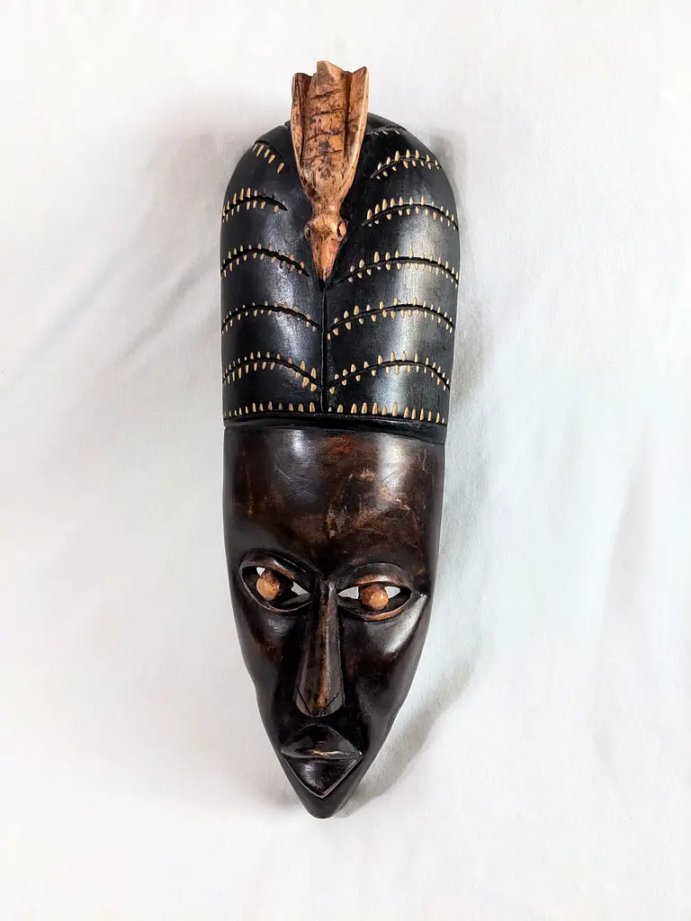 African Wooden Wall Hanging