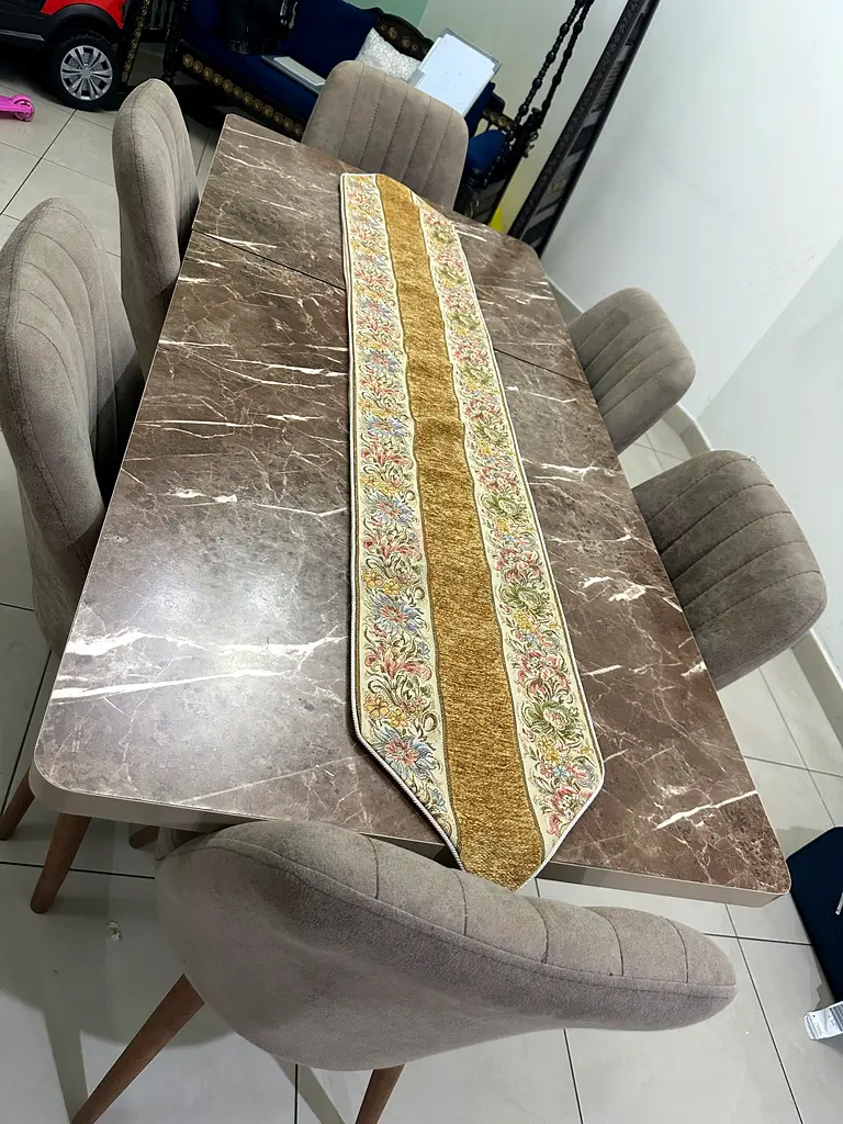 Dining at Throwaway Price!!!!